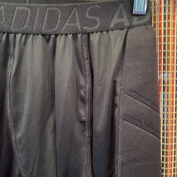 Adidas AeroReady Triple Stripe Slider, NWT, Size Men’s S, Waist 11-12” (T4) - Picture 2 of 7